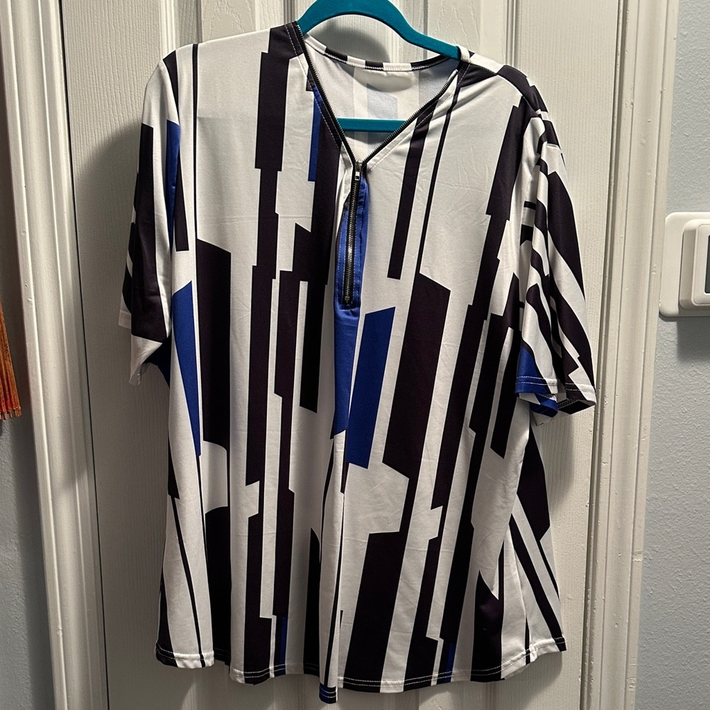 Chic Black and Blue Geometric Women's Blouse